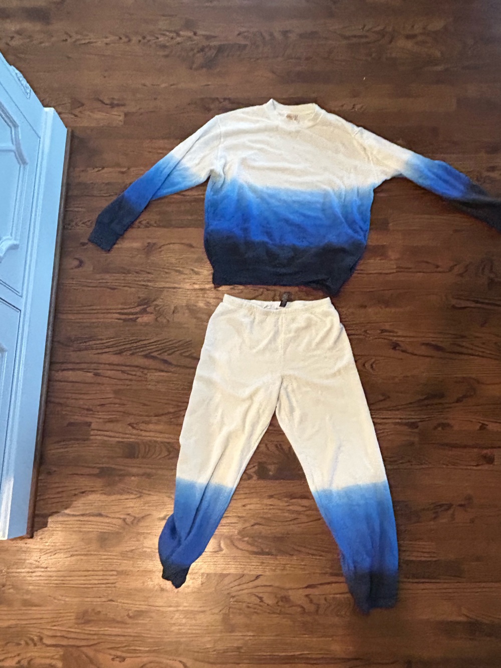 Beach Riot White to Blue Ombre Sweatshirt & Jogger Set